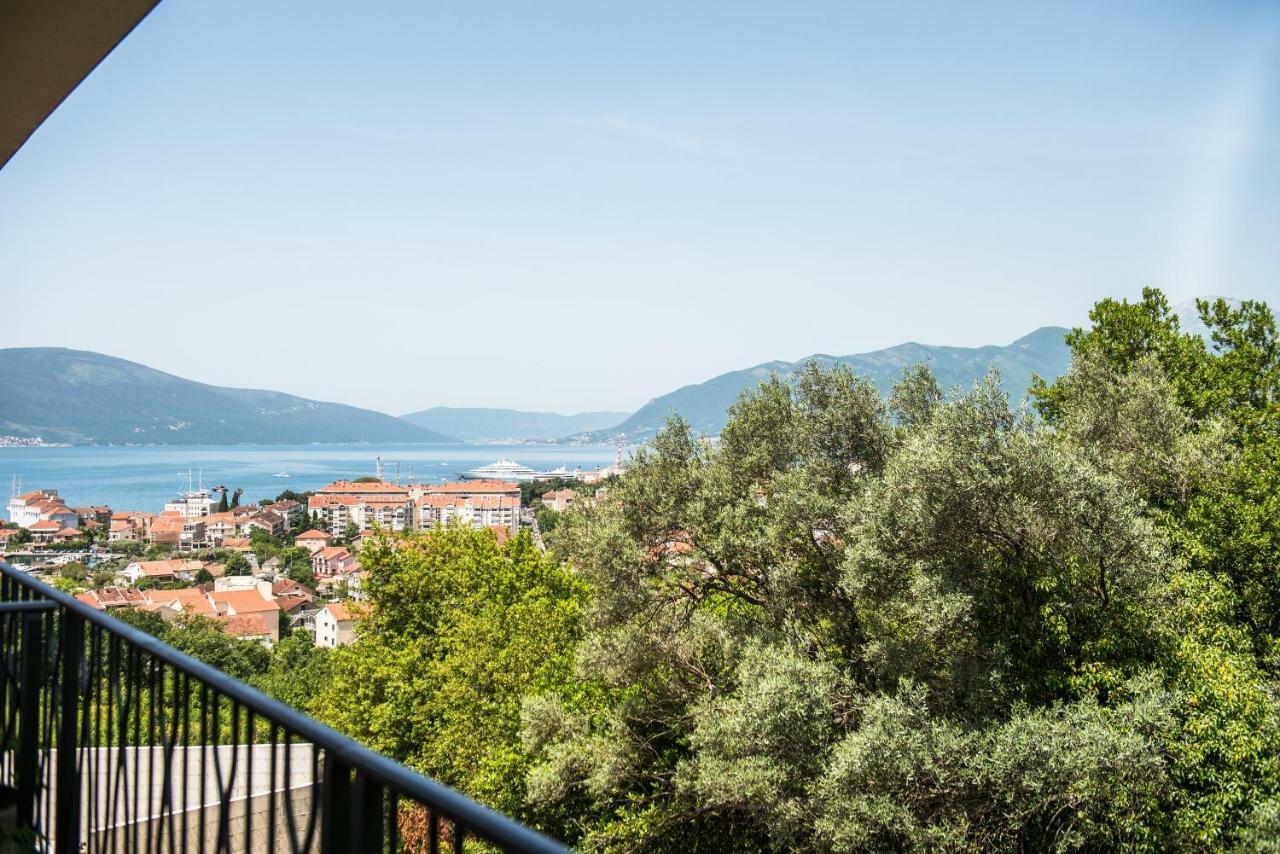 Apartment Sea&Sky Tivat Exterior photo